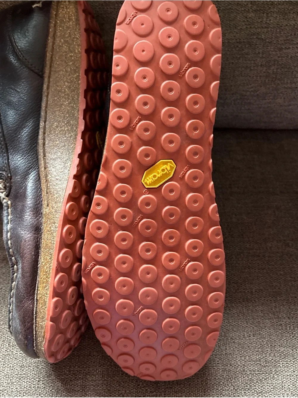 Moccatomic Moccasin Boots   Shoes Men’s 11 Brown  Leather Handsewn Vibram